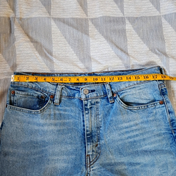 Levi's Stratuss Jeans - Picture 5 of 7